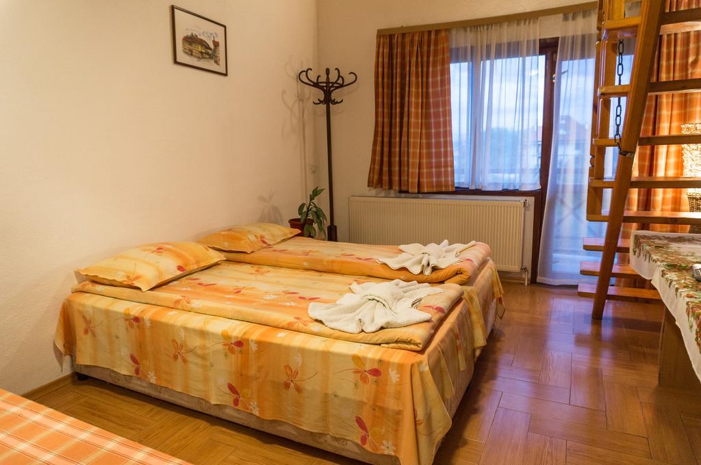 Villa Vera Guest House 반스코 객실 사진